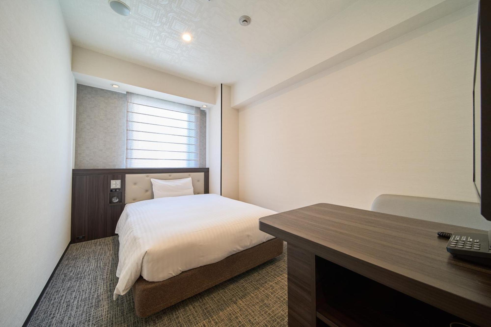 Via Inn Umeda Osaka Bagian luar foto